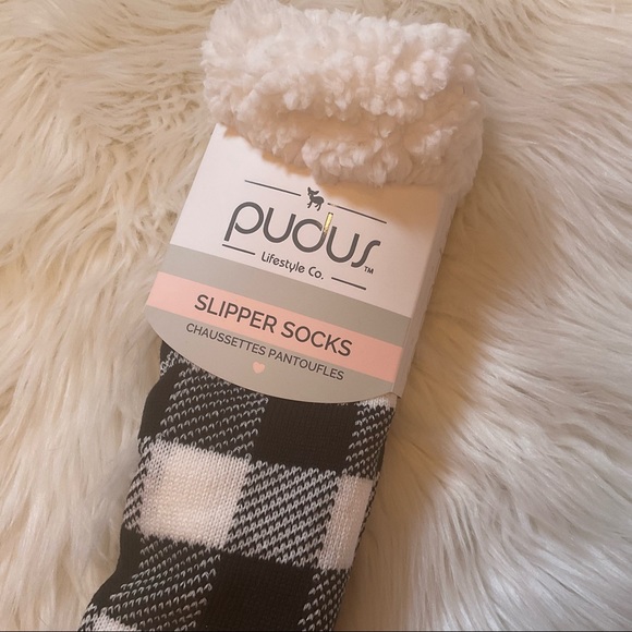Pudus Lifestyle Co. Slipper Socks - NWT - Picture 4 of 8